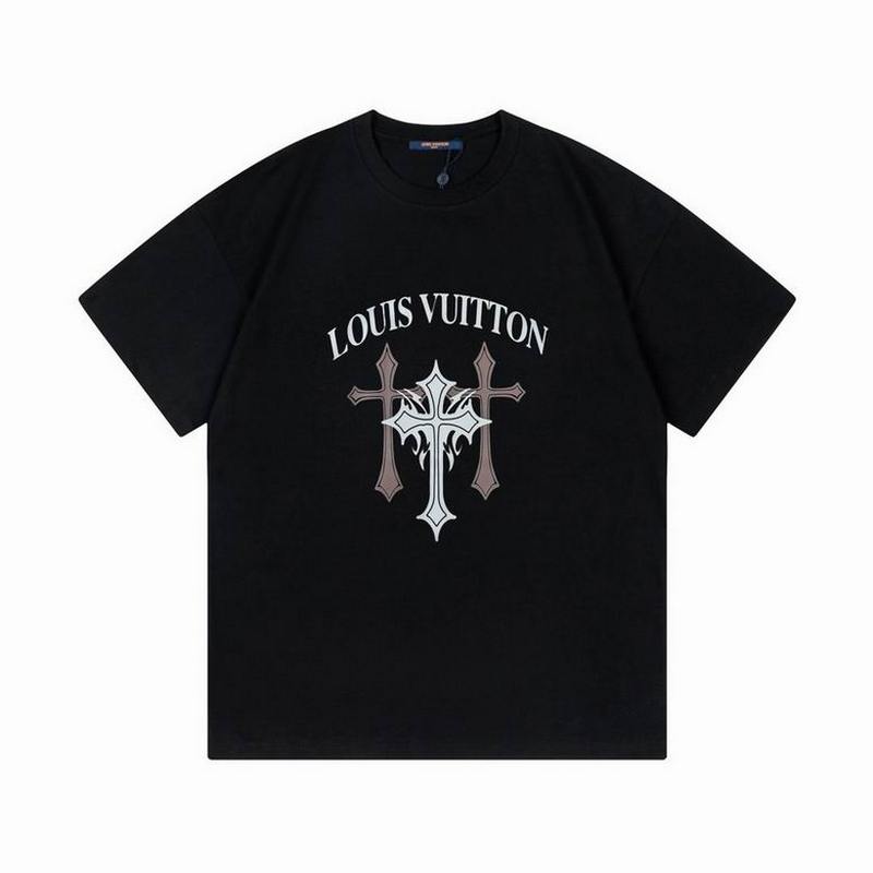 Louis Vuitton Men's T-shirts 298